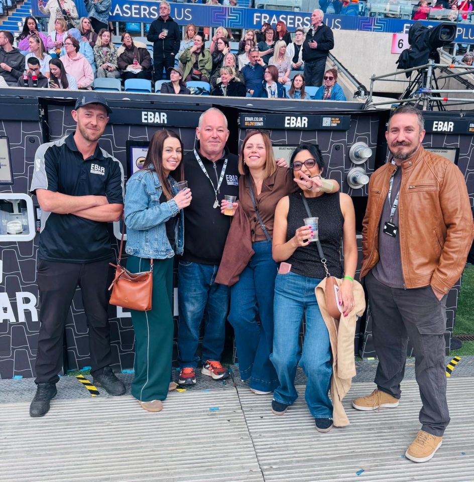 EBar Staff and Fans Enjoying a High Volume Concert Deployment in front of self-serve mobile units